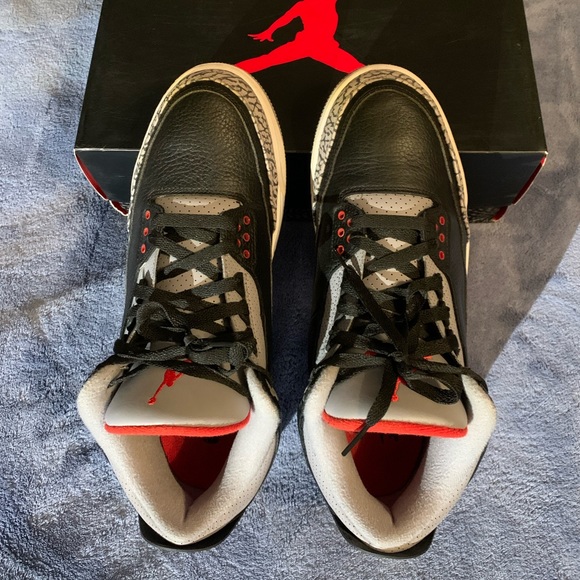 Jordan Retro 3 Black Cement - Picture 4 of 8